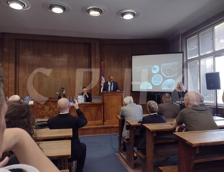 БЕОГРАД, 22. АПРИЛА /СРНА/ - Посланик у израелском Кнесету Сасон Гета изјавио је да је Србија истински пријатељ Израела и да се нада да ће пријатељски односи двије земље све више јачати.