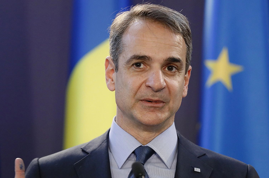 АТИНА, 22. АПРИЛА /СРНА/ - Грчки премијер Киријакос Мицотакис најавио је издвајање милијарде евра за помоћ домаћинства са нижим приходима и за програме јавних инвестиција након што је ова земља постала једна од ријетких чланица ЕУ која је остварила буџетски суфицит током 2024. године.