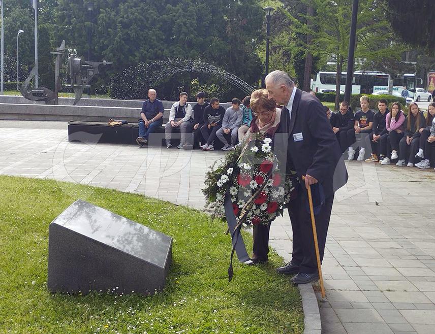 BANJA LUKA, APRIL 23 /SRNA/ - The victims killed in the Ustasha-run Jasenovac camp and the torture they were subjected to before their death should be remembered daily in order to avoid such evil being repeated, it was pointed out at the commemorative meeting in Banja Luka on the occasion of the 80th anniversary of the breakout of the Jasenovac camp inmates.
