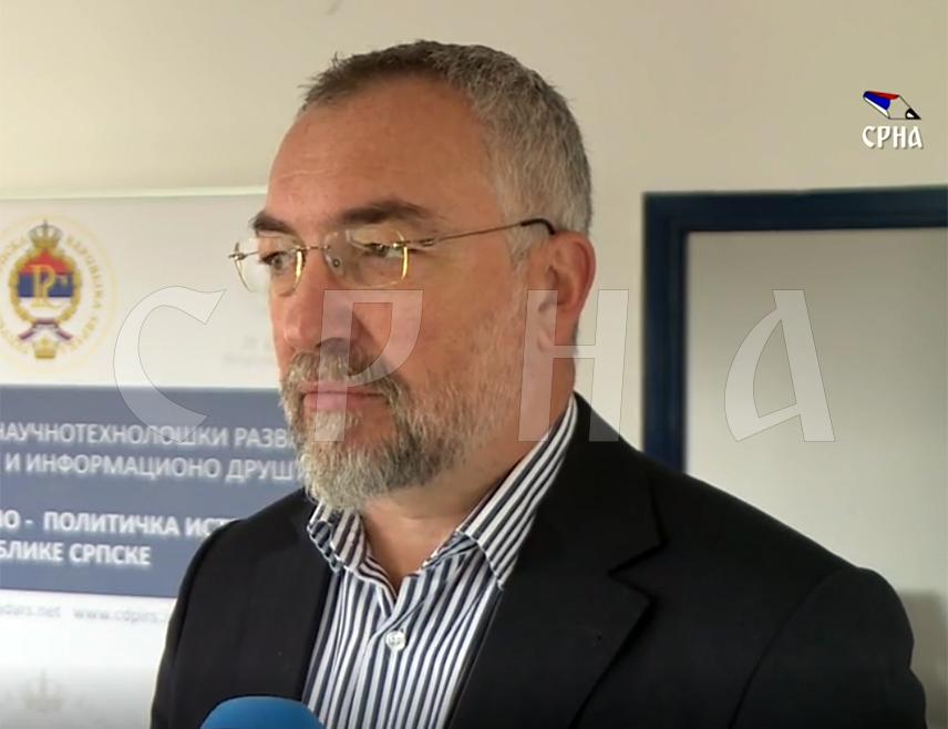 БАЊАЛУКА, 26. АПРИЛА /СРНА/ - Директор Центра за друштвено-политичка истраживања Републике Српске Душан Павловић рекао је да се 80 година након геноцида над Србима у НДХ и самоослобођења преосталих јасеновачких логораша, његов циљ – нестанак српског имена, гласа и права западно од ријеке Дрине – покушава поново остварити другим средствима.