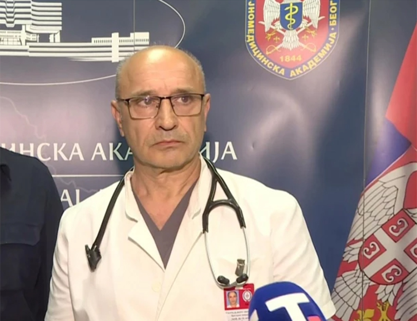 БЕОГРАД, 3. МАЈА /СРНА/ - Здравствено стање предсједника Србије Александра Вучића тренутно је стабилно и задовољавајуће, изјавио је данас начелник управе за војно здравство кардиолог Драган Динчић.