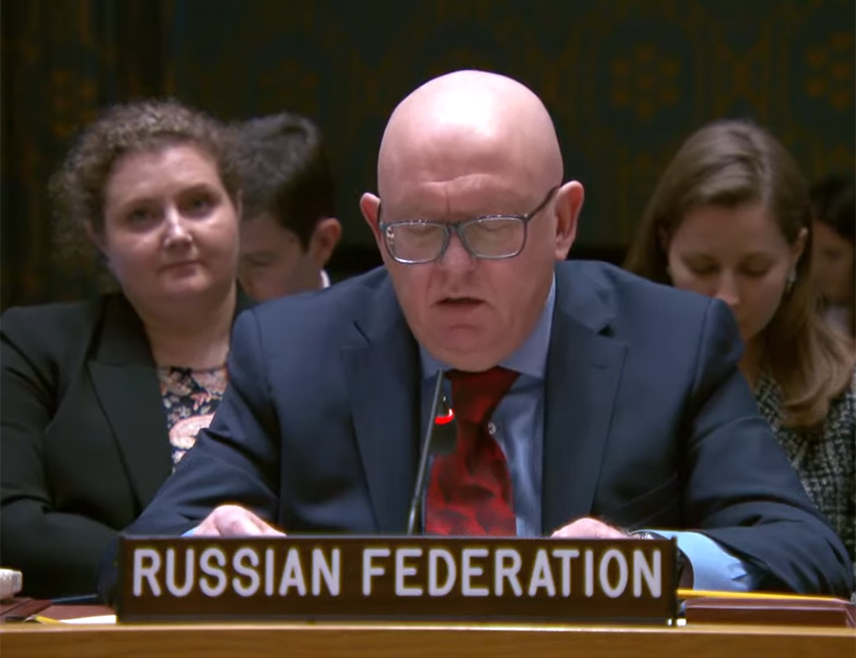 ЊУЈОРК, 6. МАЈА /СРНА/ - Руски амбасадор при УН Василиј Небензја изјавио је да Кристијан Шмит нема право да говори у име међународне заједнице у Савјету безбједности УН.