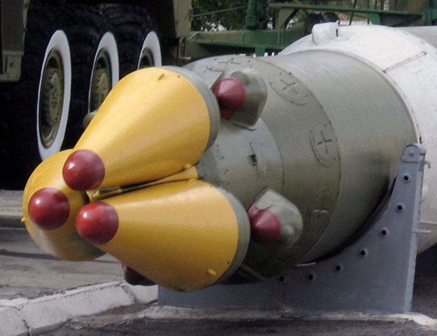 БИЈЕЉИНА, 7. МАЈА /СРНА/ - Русија ће употријебити хиперсоничну ракету "орешник" за напад на Кијев ако Украјина нападне Москву током прославе Дана побједе - 9. маја, преносе руски канали на друштвеној мрежи "Телеграм" и украјински медиј "Страна".