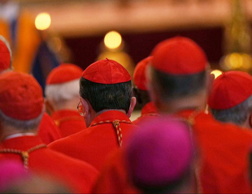 ВАТИКАН, 7. МАЈА /СРНА/ - У Сикстинској капели у Ватикану почела је конклава за избор 267. поглавара Римокатоличке цркве, а у избору учествују 133 кардинала.