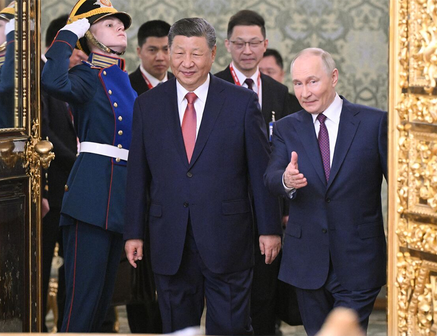 МОСКВА, 8. МАЈА /СРНА/ - У Кремљу је завршен састанак предсједника Русије Владимира Путина и предсједника Кине Си Ђинпинга у проширеном формату, у којем су учествовале делегације двије земље, јавио је извјештач агенције ТАСС.