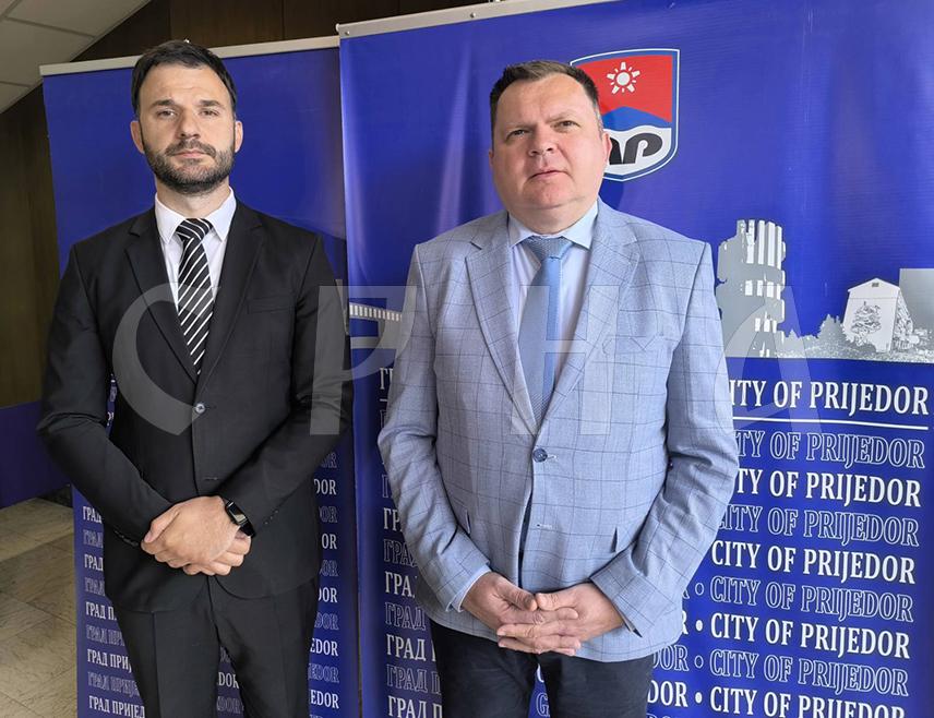 PRIJEDOR, MAY 16 /SRNA/ - The Minister for Scientific and Technological Development and Higher Education of Republika Srpska Željko Budimir has stated today that Prijedor holds special strategic importance for Republika Srpska and that the Government has created a national plan for the city development, including plans for multimillion investments.