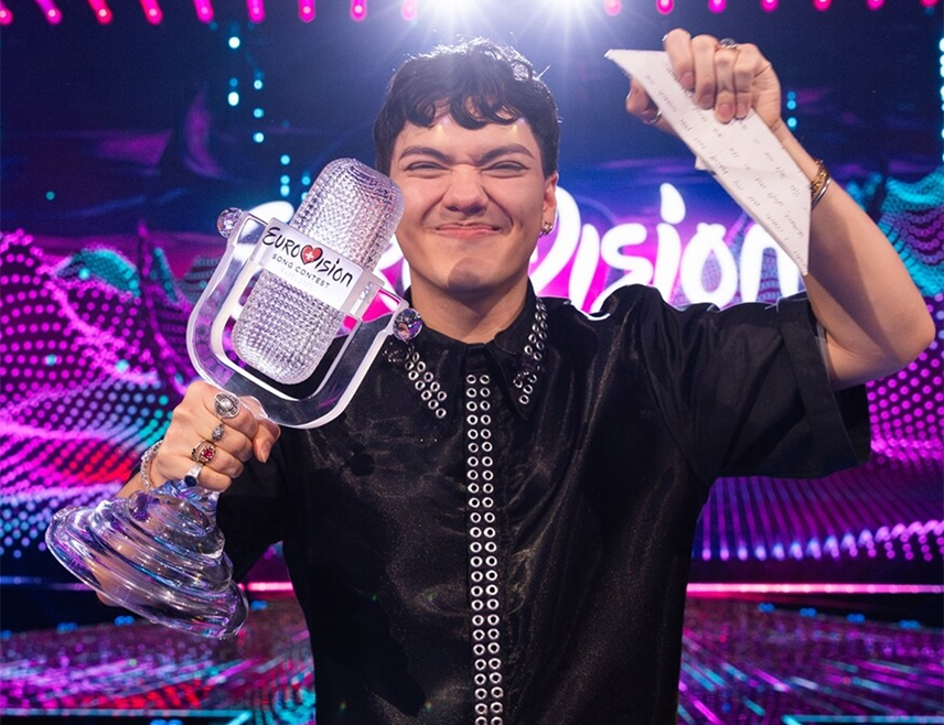 БАЗЕЛ, 18. МАЈА /СРНА/ - Представник Аустрије Џеј Џеј побједник је Пјесме Евровизије.