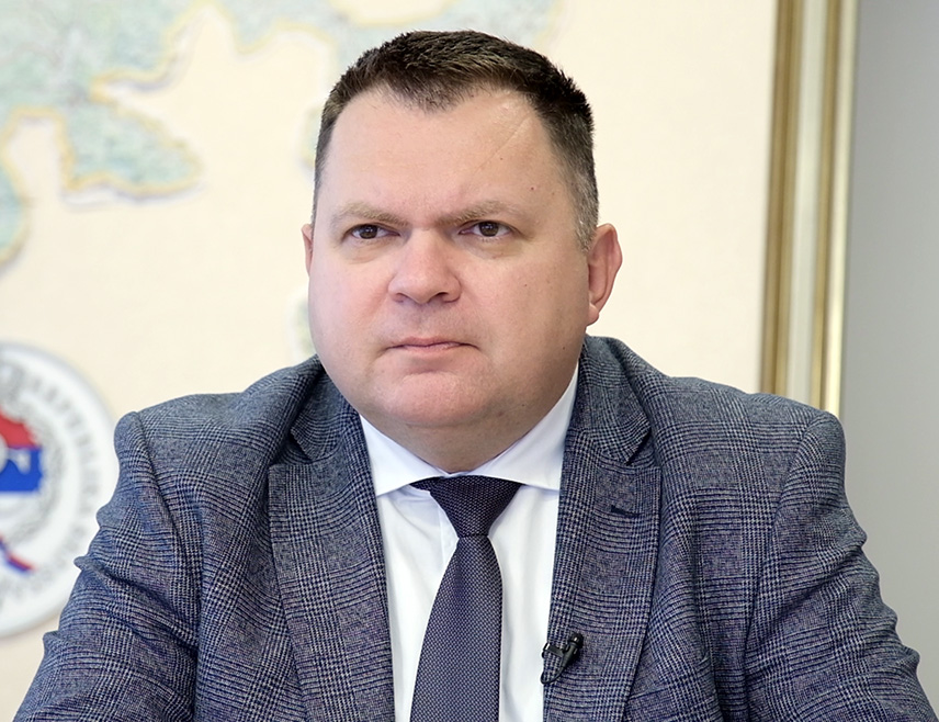 BANJA LUKA, MAY 19 /SRNA/ – BiH is becoming a country of major inconsistencies where, whenever figures like former U.S. Ambassador Michael Murphy appear, long-term instability follows—exactly as they intend, said Željko Budimir, Minister for Scientific and Technological Development and Higher Education of Republika Srpska.