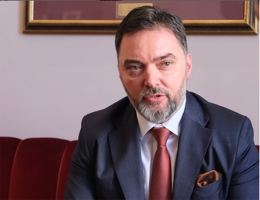 SARAJEVO, MAY 20 /SRNA/ - Deputy Chairman of the Council of Ministers Staša Košarac will stay from tomorrow until Sunday, May 25, on an official visit to China, where he will participate in the international exhibition "China - Central and Eastern European Countries Expo" in Ningbo.