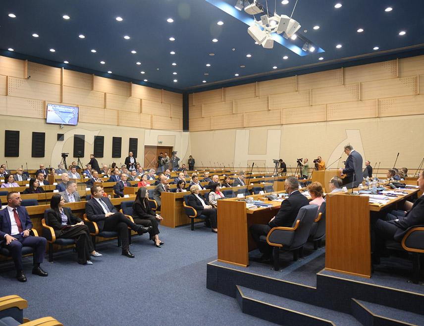 BANJA LUKA, MAY 21 /SRNA/ – The President of Republika Srpska Milorad Dodik emphasized that Republika Srpska does not believe that the Dayton Agreement is dead or failed, but that it has been reinterpreted beyond recognition by those who never signed it and have never respected its principles.