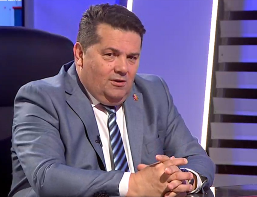 БАЊАЛУКА, 21. МАЈА /СРНА/ - Предсједник Народне скупштине Републике Српске Ненад Стевандић изјавио је да је Република Српска за дијалог и унутрашњи договор у БиХ.