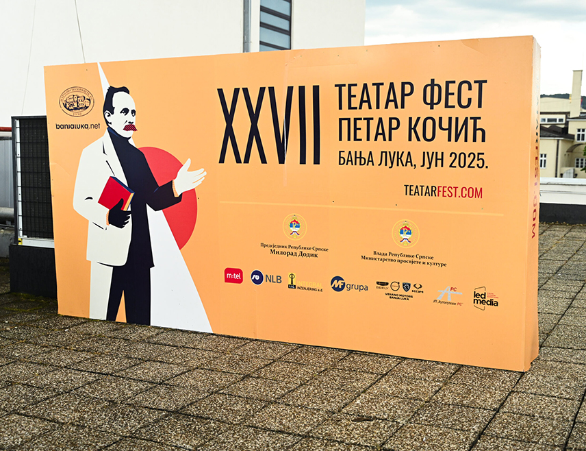 БАЊАЛУКА, 23. МАЈА /СРНА/ - Театар фест "Петар Кочић" Народног позоришта Републике Српске биће свечано отворен 1. јуна у Бањалуци, спектакуларним балетским представама београдског Народног позоришта, рекла је Срни директор ове установе културе Дијана Грбић и поручила да публику наредних 12 дана очекују бројне позоришне посластице.