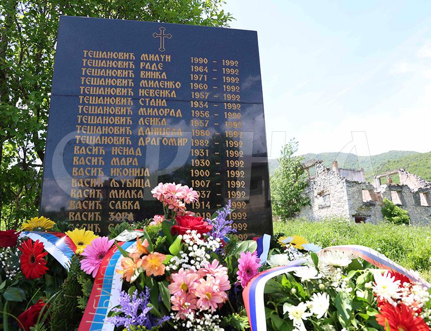 TRNOVO, JUNE 3 /SRNA/ - The village of Ledići, located in the Trnovo municipality in the Federation of BiH, held today a commemoration marking 33 years since the brutal crime committed by members of the so-called Army of BiH against 24 Serb civilians, among whom was an 18-month-old child, Milun Tešanović. No one has been held accountable for this crime.
