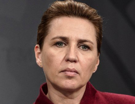 КОПЕНХАГЕН, 5. ЈУНА /СРНА/ - Данска неће попустити под притиском САД када је ријеч о контроли над Гренландом, рекла је дански премијер Мете Фредериксен и упозорила да је угрожено право Гренланђана на самоопредјељење.