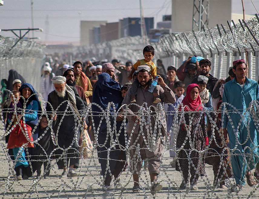 КАБУЛ, 7. ЈУНА /СРНА/ - Авганистански премијер из редова талибана Мохамед Хасан Акунд рекао је да сви Авганистанци који су побјегли из земље након пада бивше владе коју је подржавао Запад могу да се врате кући без страха да ће им неко наудити.