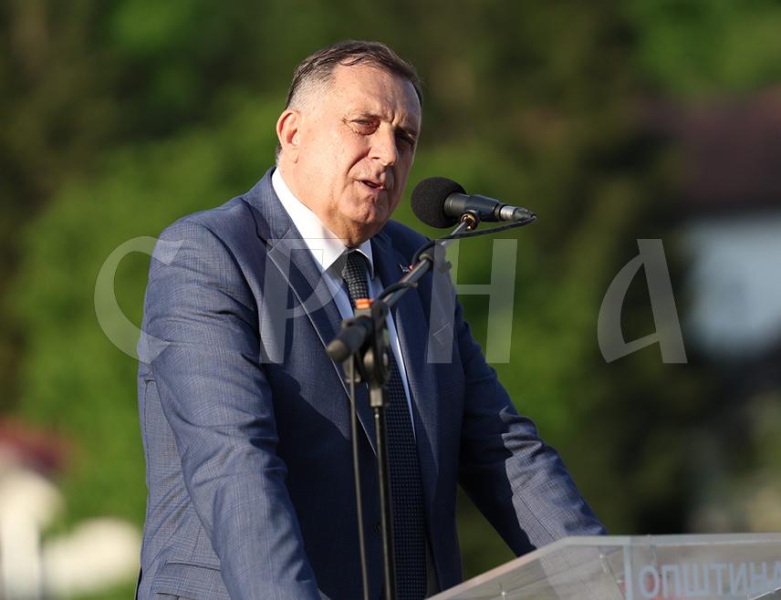 VIŠEGRAD, JUNE 7 /SRNA/ - Republika Srpska President Milorad Dodik stated today in Višegrad that the ties between Republika Srpska and Serbia have never been as strong as they are now.