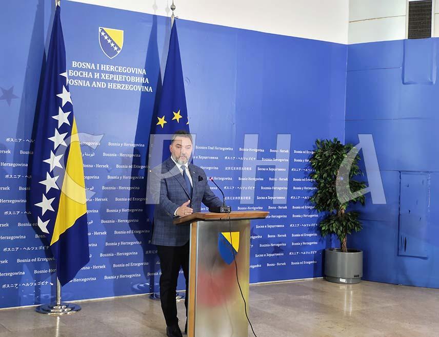 SARAJEVO, JUNE 16 /SRNA/ - Deputy Chairman of the Council of Ministers Staša Košarac stated today that the proposal of the decision on adopting an integrated plan for postal reform and development cannot be discussed without previously adopted strategies at the level of Republika Srpska, the Federation of BiH /FBiH/, and the Brčko District.