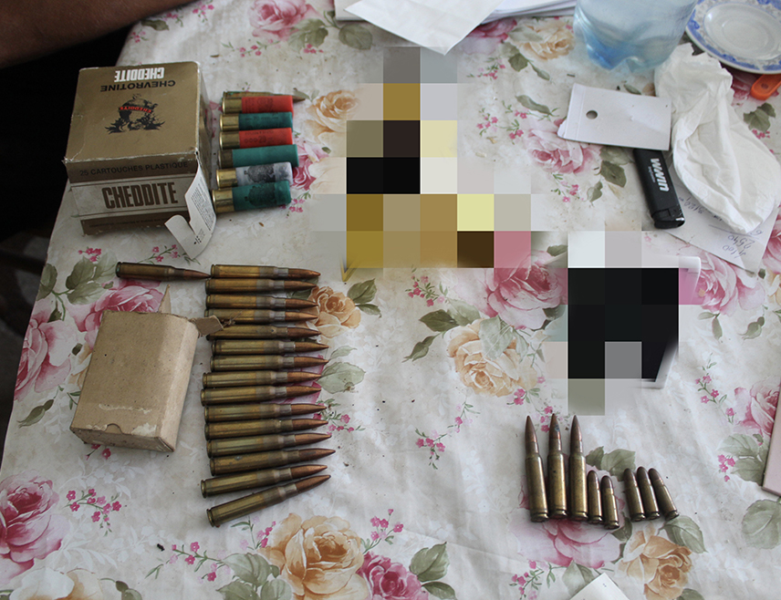БИЈЕЉИНА, 17. ЈУНА /СРНА/ - Припадници бијељинске Полицијске управе ухапсили су лице чији су иницијали М.П. из Бијељине због посједовања веће количине оружја и муниције.