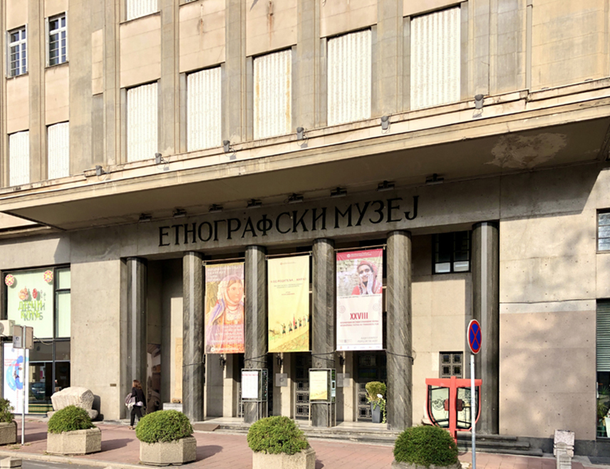 БЕОГРАД, 18. ЈУНА /СРНА/ - Делегација Музеја Републике Српске и руководство Етнографског музеја у Београду разговарали су данас о низу заједничких иницијатива, међу којима се издваја планирано учешће оба музеја на великој изложби у Паризу наредне године, у оквиру програма Културног центра Србије у пријестоници Француске.