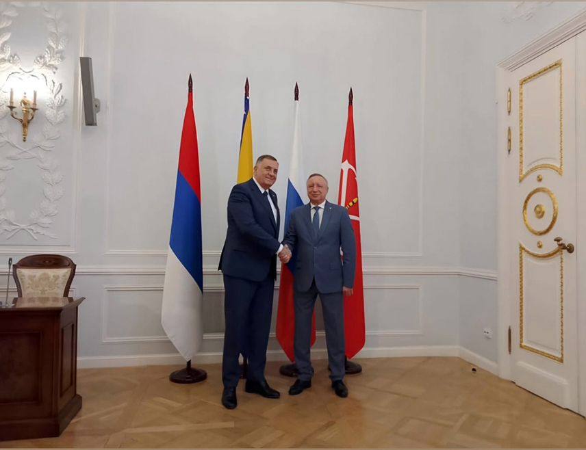 SAINT PETERSBURG, JUNE 18 /SRNA/ - Russian support for Republika Srpska remains steady, and Russian President Vladimir Putin is confident that Republika Srpska will overcome all difficulties, said Saint Petersburg Governor Alexander Beglov during a meeting with the Republika Srpska delegation led by President Milorad Dodik.