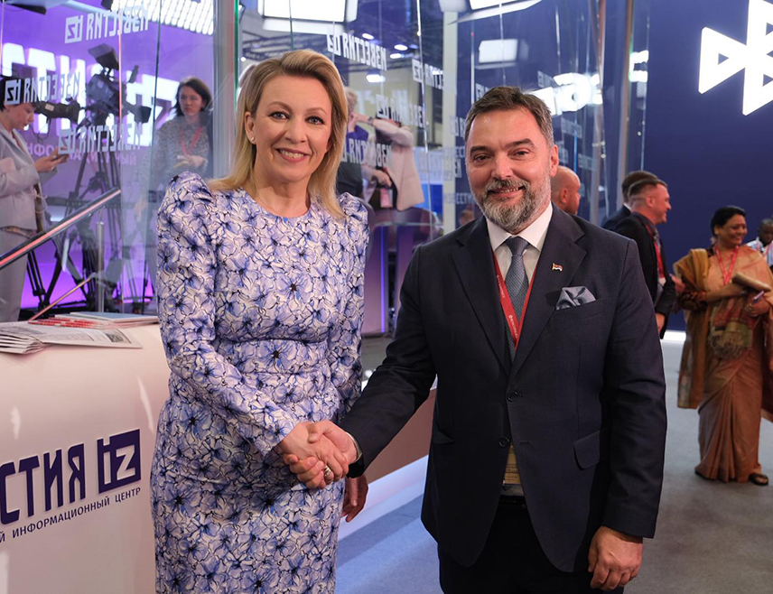 SAINT PETERSBURG, JUNE 18 /SRNA/ - Deputy Chairman of the Council of Ministers Staša Košarac met with Maria Zakharova, Spokeswoman for the Russian Ministry of Foreign Affairs, at the International Economic Forum in Saint Petersburg.