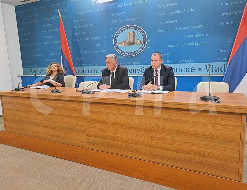 BANJA LUKA, JUNE 23 /SRNA/ - The Government of Republika Srpska has adopted a Bill on Amendments to the Law on Police and Internal Affairs under urgent procedure, which includes the introduction of a reserve police, Interior Minister Siniša Karan announced.