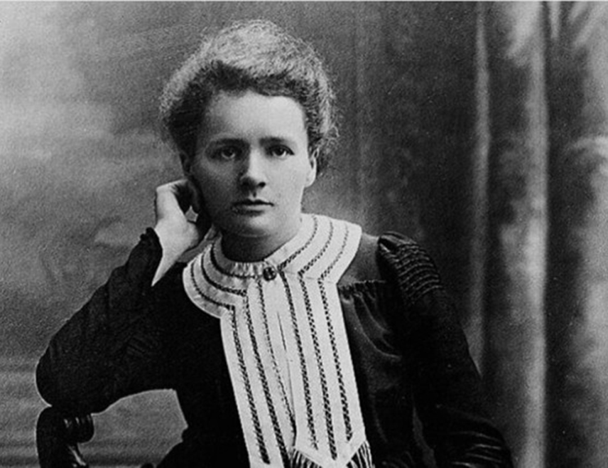 БИЈЕЉИНА, 3. ЈУЛА /СРНА/ - Пољски физичар Марија Склодовска, позната као Марија Кири /1867-1934/, добитник двије Нобелове награде, преминула је 4. јула 1934. године.