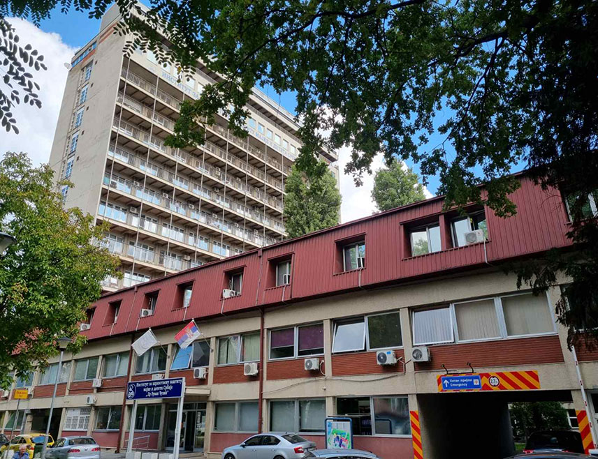 BELGRADE, JULY 21 /SRNA/ – A ten-year-old girl from Republika Srpska, who recently underwent surgery at the Mother and Child Institute in Belgrade, where she received permanent mechanical support due to severe heart disease, is recovering successfully, stated the Institute's Director, Professor Vladislav Vukomanović.