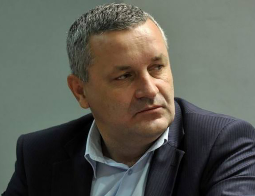 БЕОГРАД, 27. ЈУЛА /СРНА/ - Предсједник Савеза Срба из региона Миодраг Линта поручио је да је српски устанак у Србу и Дрвару 27. јула 1941. године подигнут против геноцидне политике Независне Државе Хрватске /НДХ/ и да су крајишки Срби прије 84 године започели дивовску борбу против усташког режима чији је циљ био потпуно уништење српског народа.