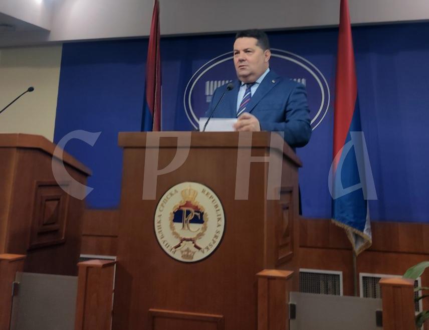 BANJA LUKA, AUGUST 7 /SRNA/ – Republika Srpska National Assembly Speaker Nenad Stevandić says the date for a special session on the Court of BiH's judgment against the President of Republika Srpska Milorad Dodik, the CEC's decision to terminate the presidential office and the Assembly's position on future activities of the republic institutions, will be determined once the documentation is complete.