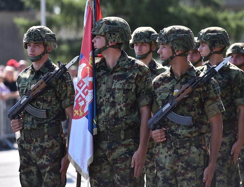 БЕОГРАД, 27. АВГУСТА /СРНА/ - Министарство одбране и Војска Србије организују војну параду под називом "Снага јединства", у суботу, 20. септембра, у Београду, поводом обиљежавања Дана српског јединства, слободе и националне заставе.