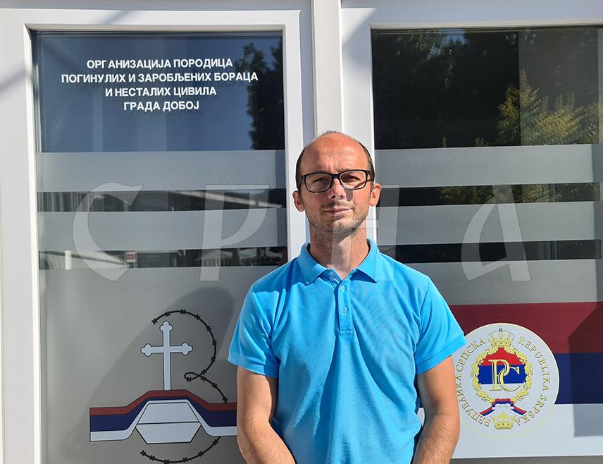 ДОБОЈ, 30. АВГУСТА /СРНА/ - У Добоју се као нестало води још 13 лица, а Институт за нестала лица БиХ није предузео ништа на њиховом проналажењу, саопштено је из добојске Градске организације породица погинулих и заробљених бораца и несталих цивила.