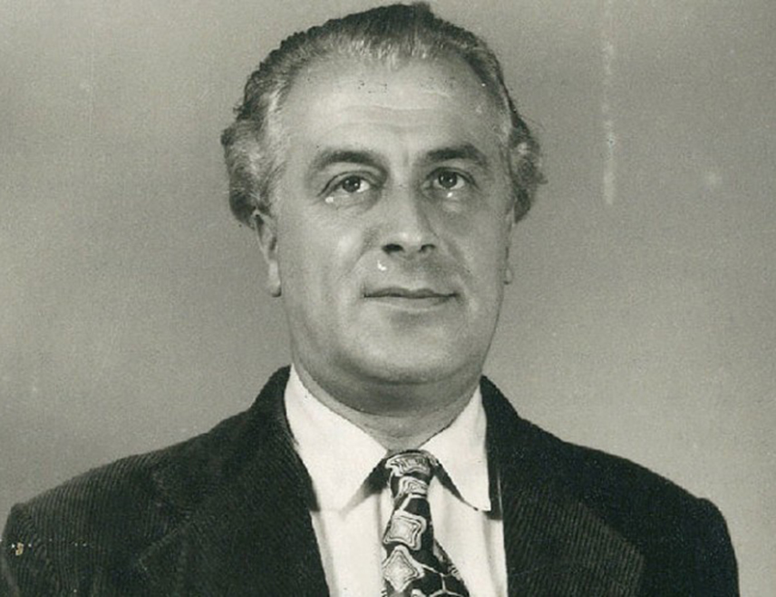 БИЈЕЉИНА, 1. СЕПТЕМБРА /СРНА/ - Писац Скендер Куленовић /1910-1978/, српски академик, аутор поеме "Стојанка мајка Кнежопољка", коју је као учесник Народноослободилачког рата написао у јеку најжешћих борби, рођен је 2. септембра 1910. године.
