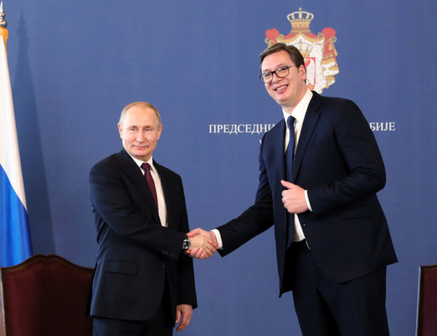 ПЕКИНГ, 2. СЕПТЕМБРА /СРНА/ - Предсједник Русије Владимир Путин изјавио је током састанка са предсједником Србије Александром Вучићем да Москва подржава спољну политику коју Београд води.