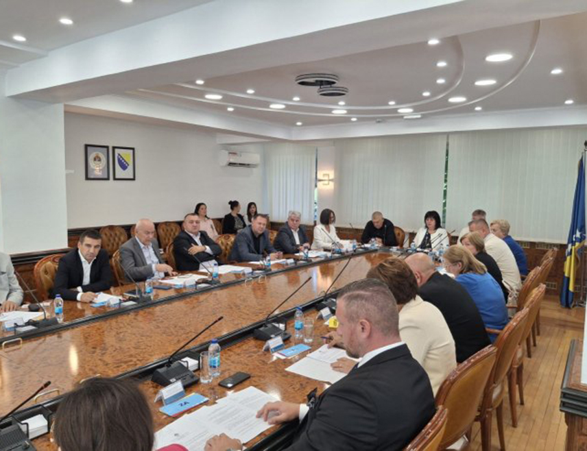 BANJA LUKA, SEPTEMBER 4 /SRNA/ – The Republika Srpska Council of Peoples has not reached a consent on initiating a procedure protecting the Bosniak people’s vital national interest regarding the veto on calling a referendum in Republika Srpska and the decision to prematurely enact this decision.