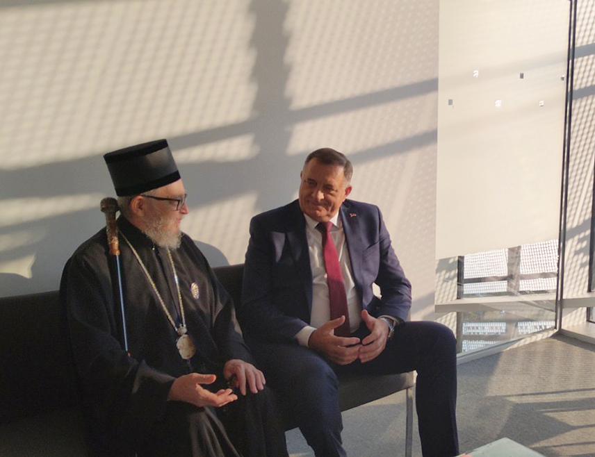 BUDAPEST, SEPTEMBER 4 /SRNA/ - Republika Srpska President Milorad Dodik met on Thursday evening in Budapest with His Eminence Metropolitan Lukijan of Buda, ahead of the event “Serbian Days – Month of Serbian Culture in Hungary.”