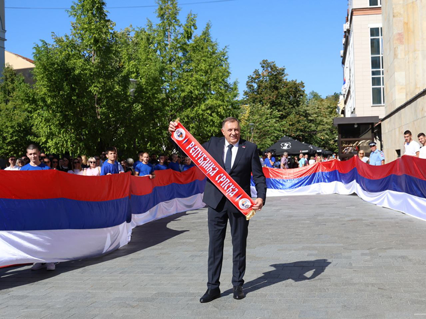 BANJA LUKA, SEPTEMBER 15 /SRNA/ – The President of Republika Srpska Milorad Dodik has said that the people of Srpska will be the driving force of the referendum scheduled for October 25.