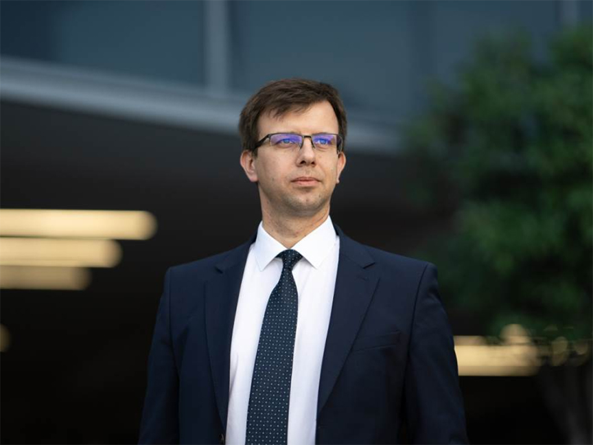 БРИСЕЛ, 16. СЕПТЕМБРА /СРНА - РИА Новости/ - Мађарска неће одустати од куповине нафте од Русије, јер би у одсуству стварних алтернатива то уништило енергетску безбједност Мађарске, изјавио је мађарски министар за европска питања Јанош Бока.