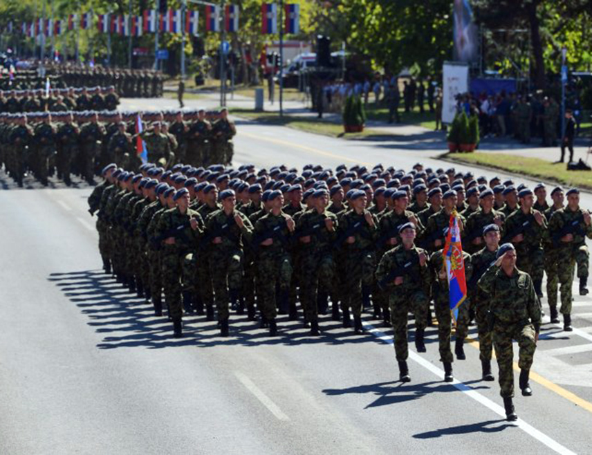 БЕОГРАД, 20. СЕПТЕМБРА /СРНА/ - Војна парада "Снага јединства", поводом обиљежавања Дана српског јединства, слободе и националне заставе, биће одржана данас у Београду у присуству руководстава Србије и Републике Српске.