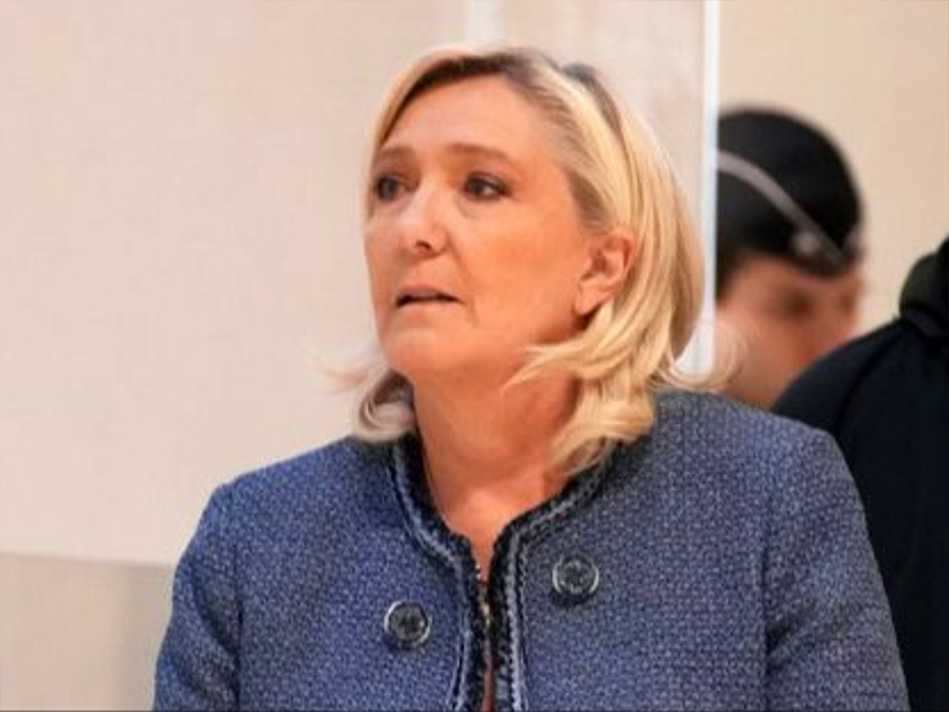 ПАРИЗ, 21. СЕПТЕМБРА /СРНА/ - Марин ле Пен, лидер фракције Национално окупљање у француском парламенту, нада се да ће се кандидовати на ванредним парламентарним изборима ако ускоро буду расписани.