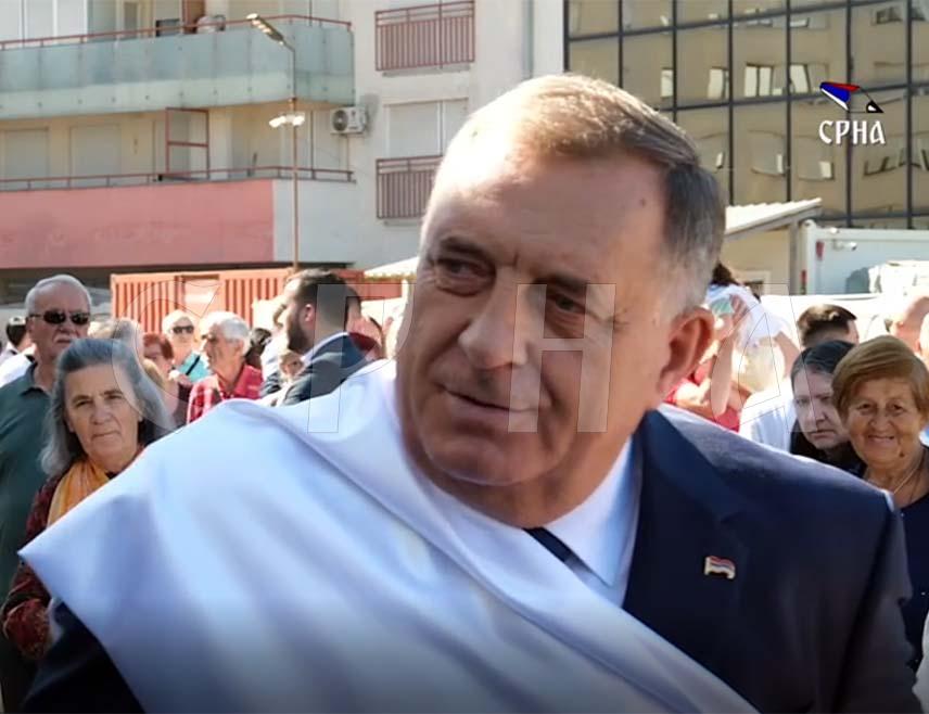 BANJA LUKA, SEPTEMBER 21 /SRNA/ - Republika Srpska President Milorad Dodik said that the first Hierarchical Holy Liturgy in the Serbian-Russian Church of the Transfiguration of the Lord in Banja Luka marks a historic day for the city, the Serbian Orthodox Church, and Republika Srpska.