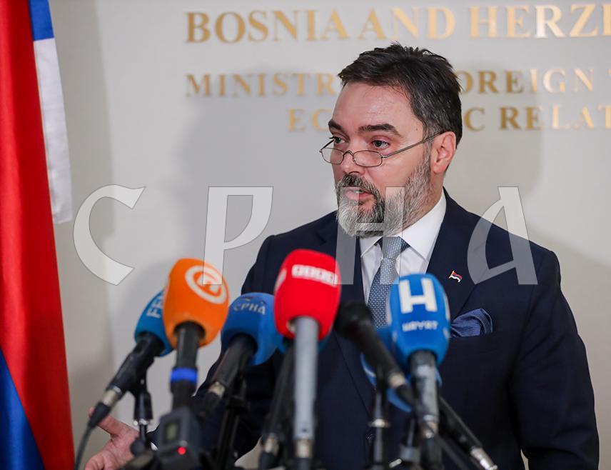 SARAJEVO, SEPTEMBER 25 /SRNA/ - Deputy Chairman of the Council of Ministers, Staša Košarac, said that there can be no European path for BiH without the consent of Republika Srpska, and that Republika Srpska’s institutions must be visible in the decision-making process at the BiH level regarding all matters, including European ones.