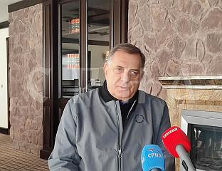 SOCHI, OCTOBER 1 /SRNA/ - Republika Srpska President Milorad Dodik says that despite years of blockades coming from Sarajevo, Republika Srpska continues to function without interruption, and that his task was to ensure that.