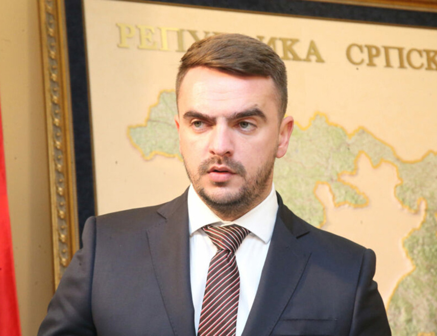 САРАЈЕВО, 3. ОКТОБРА /СРНА/ - Потпредсједник Републике Српске из хрватског народа Давор Прањић изјавио је да је најажније да институције функционишу јер свака празнина увијек ствара простор за нестабилност.