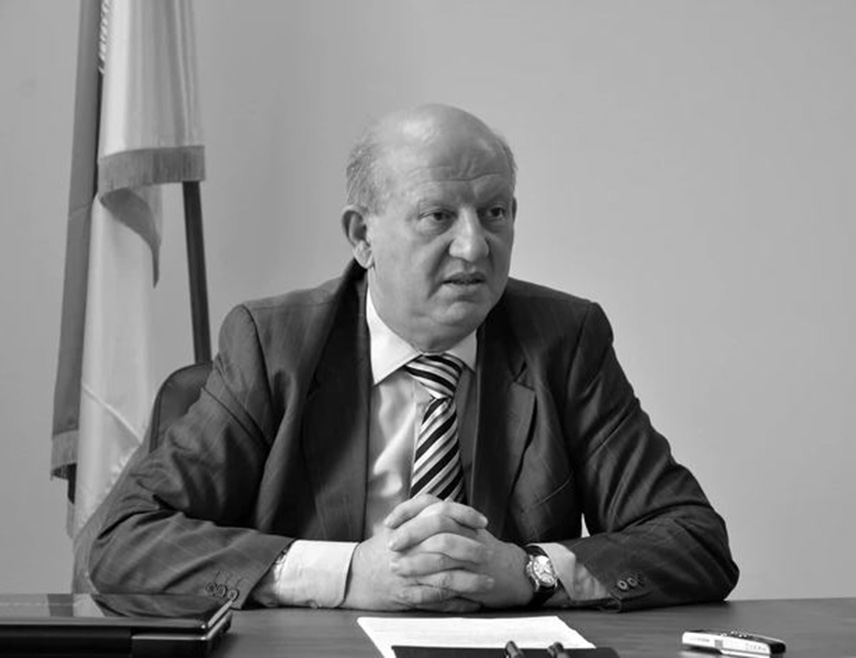БИЈЕЉИНА 4. ОКТОБРА /СРНА/ - Познати српски патолог, официр, универзитетски професор и политичар Зоран Станковић /1954-2021/ преминуо је 5. октобра 2021. године.