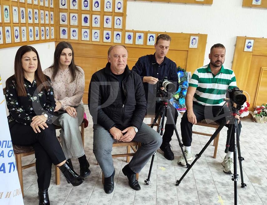 БРАТУНАЦ, 6. ОКТОБРА /СРНА/ - Представници Меморијалног центра Републике Српске почели су данас у Братунцу да биљеже свједочанстава породица погинулих бораца Војске Републике Српске и цивила и животних прича које свједоче о страдању српског народа овог подручја у Одбрамбено-отаџбинском рату.