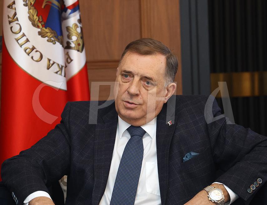 BANJA LUKA, OCTOBER 9 /SRNA/ – The President of Republika Srpska, Milorad Dodik, stated that in September and October 1995 the Serb people from 13 West Krajina municipalities suffered a tragedy and exodus of biblical proportions, during which 2,214 Serbs were killed and more than 120,000 were forcibly expelled from their centuries-old homes.