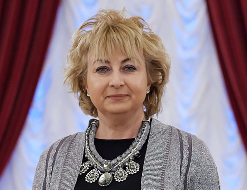 ИСТОЧНО САРАЈЕВО, 13. ОКТОБРА /СРНА/ - Одлазак амбасадора БиХ при УН Златка Лагумџије у зграду ОХР-а у Сарајеву, представља наставак урушавања Устава и званичних институција БиХ, изјавила је Срни амбасадор БиХ у Мађарској Биљана Гутић Бјелица.