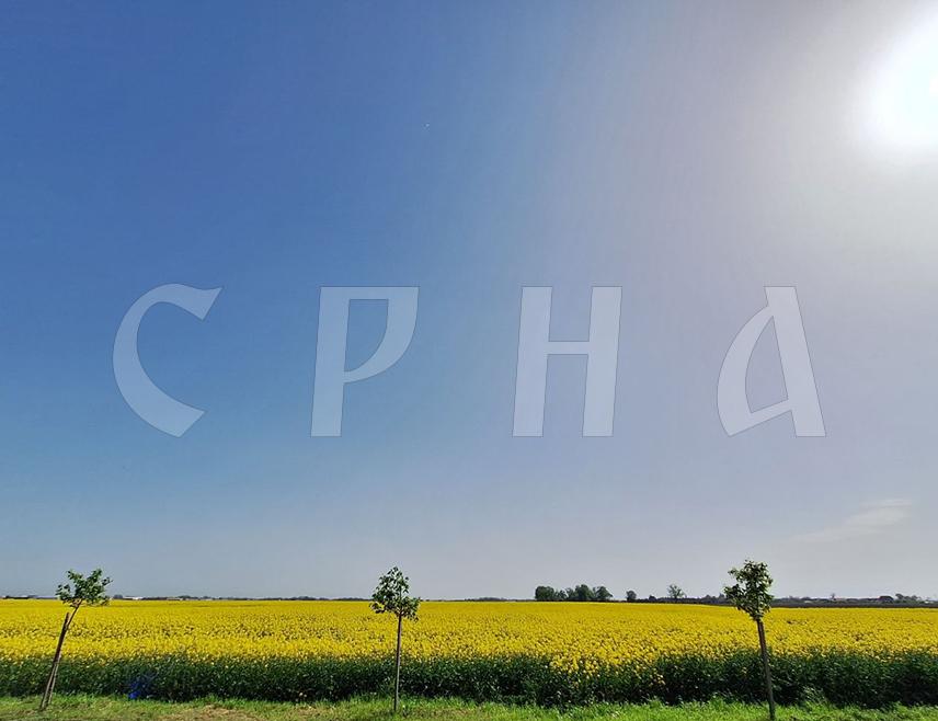БИЈЕЉИНА, 19. ОКТОБРА /СРНА/ - У Републици Српској и Федерацији БиХ данас ће преовладавати сунчано уз промјенљиву облачност, а увече постепено наоблачење од запада, које ће се ширити ка свим крајевима.