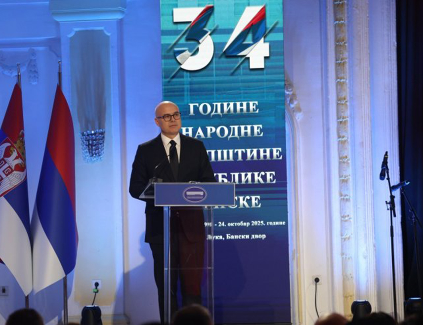 BANJA LUKA, OCTOBER 24 /SRNA/ – The envoy of the President of Serbia, Miloš Vučević, called on politicians from Republika Srpska this evening in Banja Luka to remain united for Srpska, for its victory, and emphasized that Serbs have always gathered together, deliberated, and reflected on what is best for their people and their state.